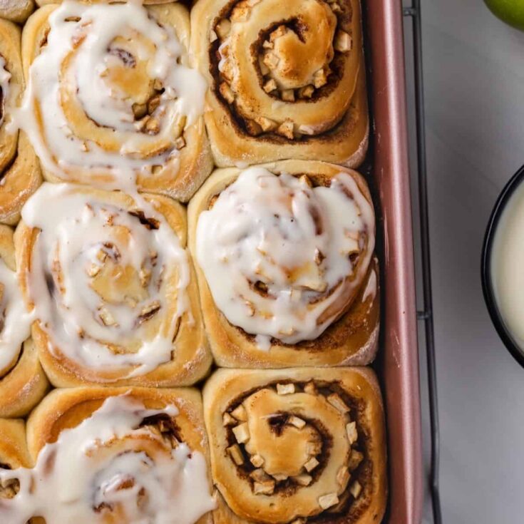 Caramel Apple Pecan Streusel Pie Baked by an Introvert