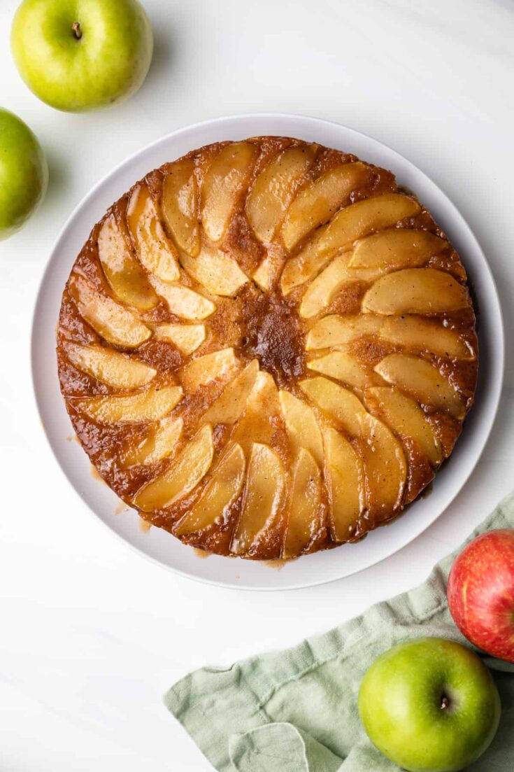 Spiced Apple Upside Down Cake l Baked by An Introvert