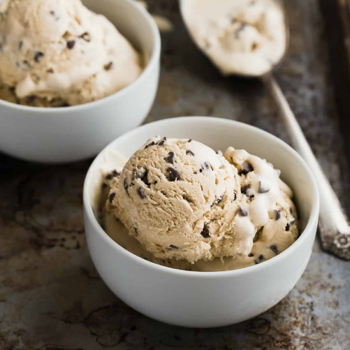 Coffee Crunch Ice Cream (No Churn)