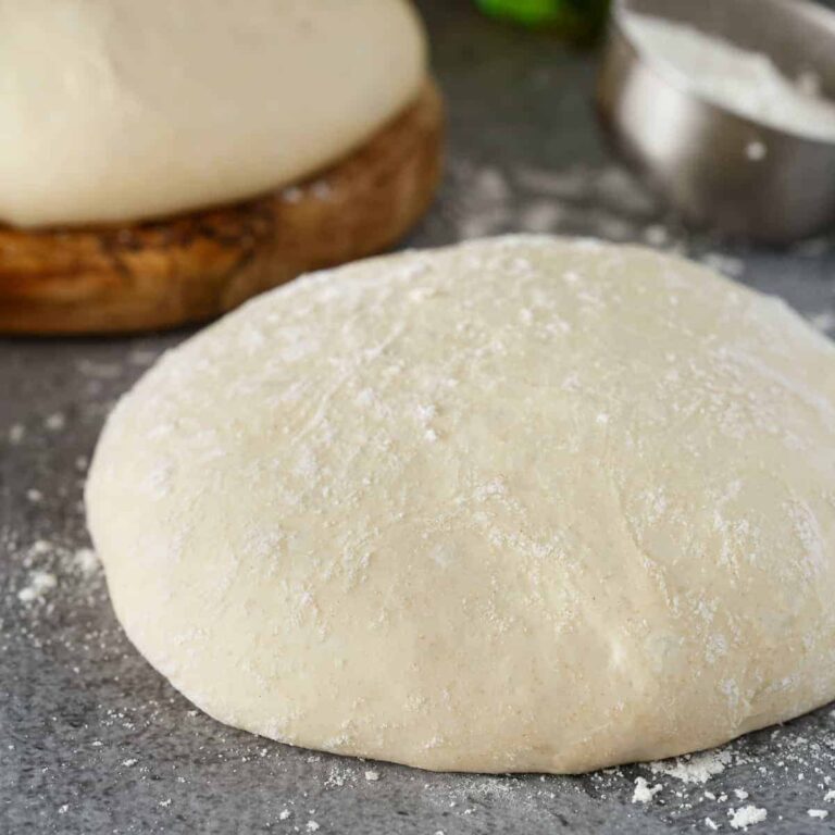 Homemade Pizza Dough Recipe| Baked by an Introvert