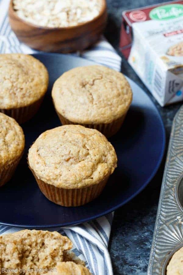 Cinnamon Apple Oatmeal Muffins Baked by an Introvert