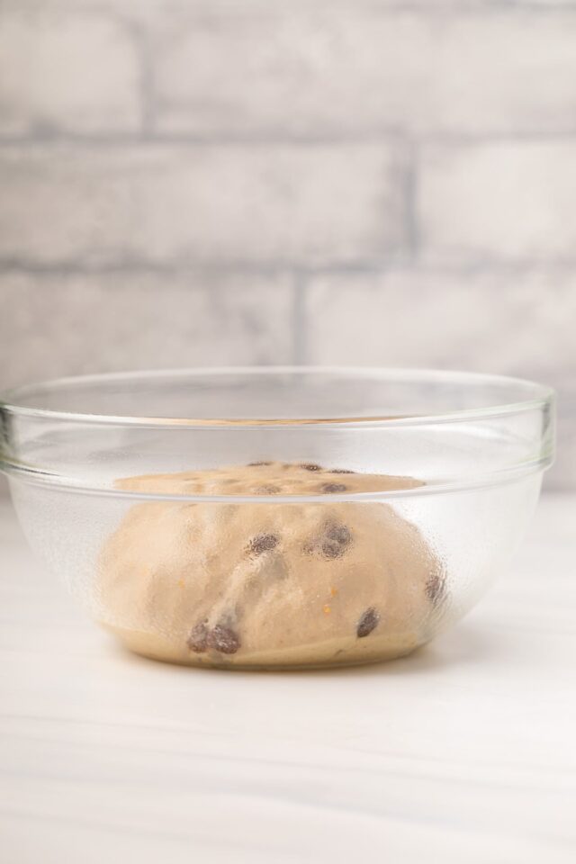 Shaggy dough in glass bowl.