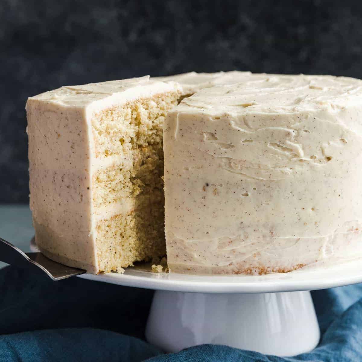 Eggnog Cake