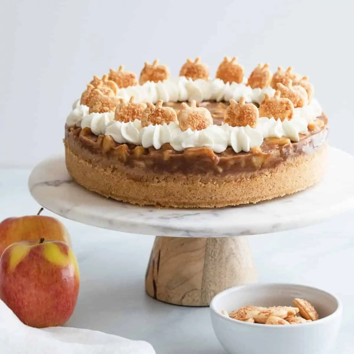 Amazing Apple Pie Cheesecake