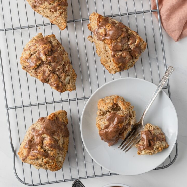 overhead of chai pear scones on wire rack