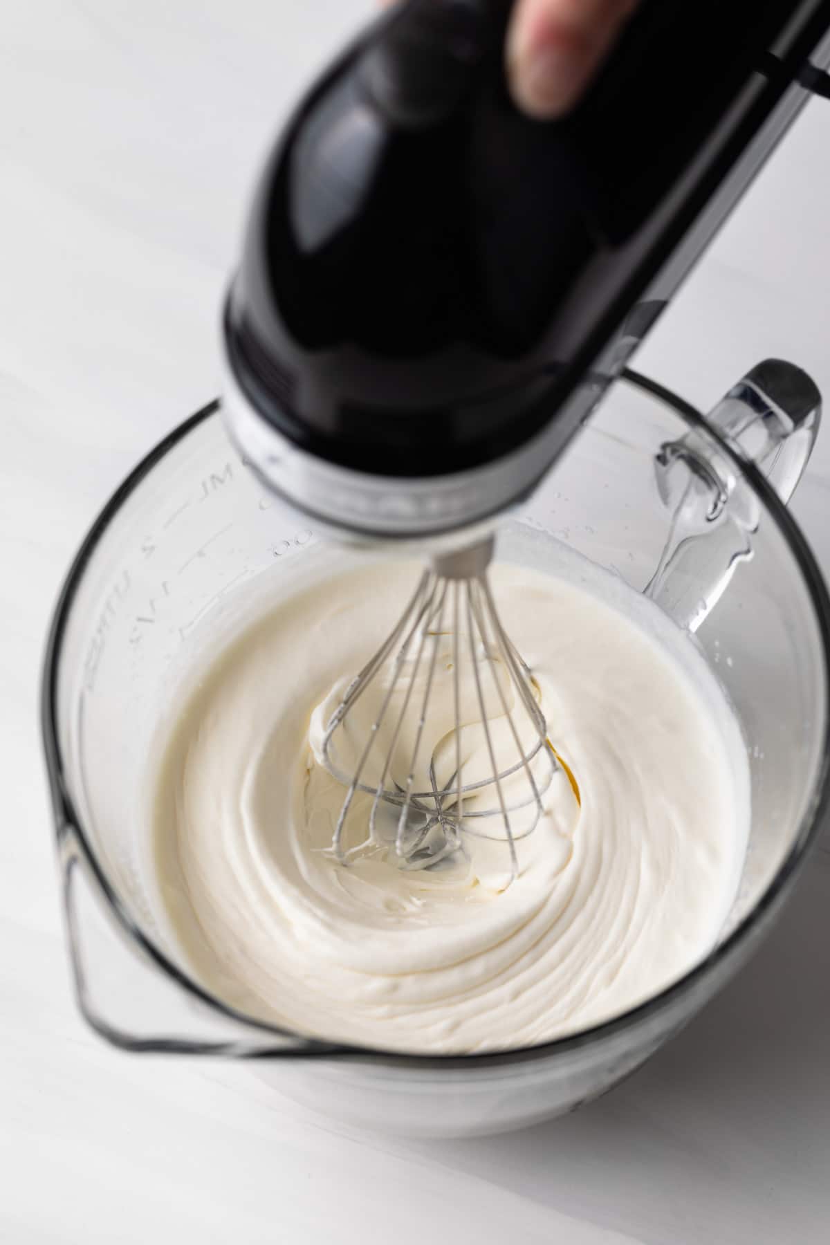 mixer whipping cream