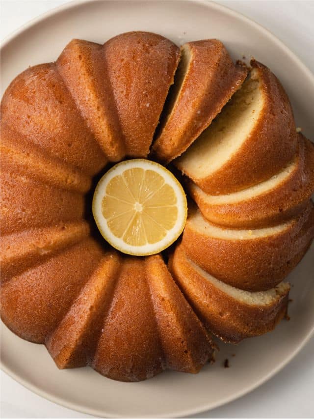 How to Make Lemon Pound Cake