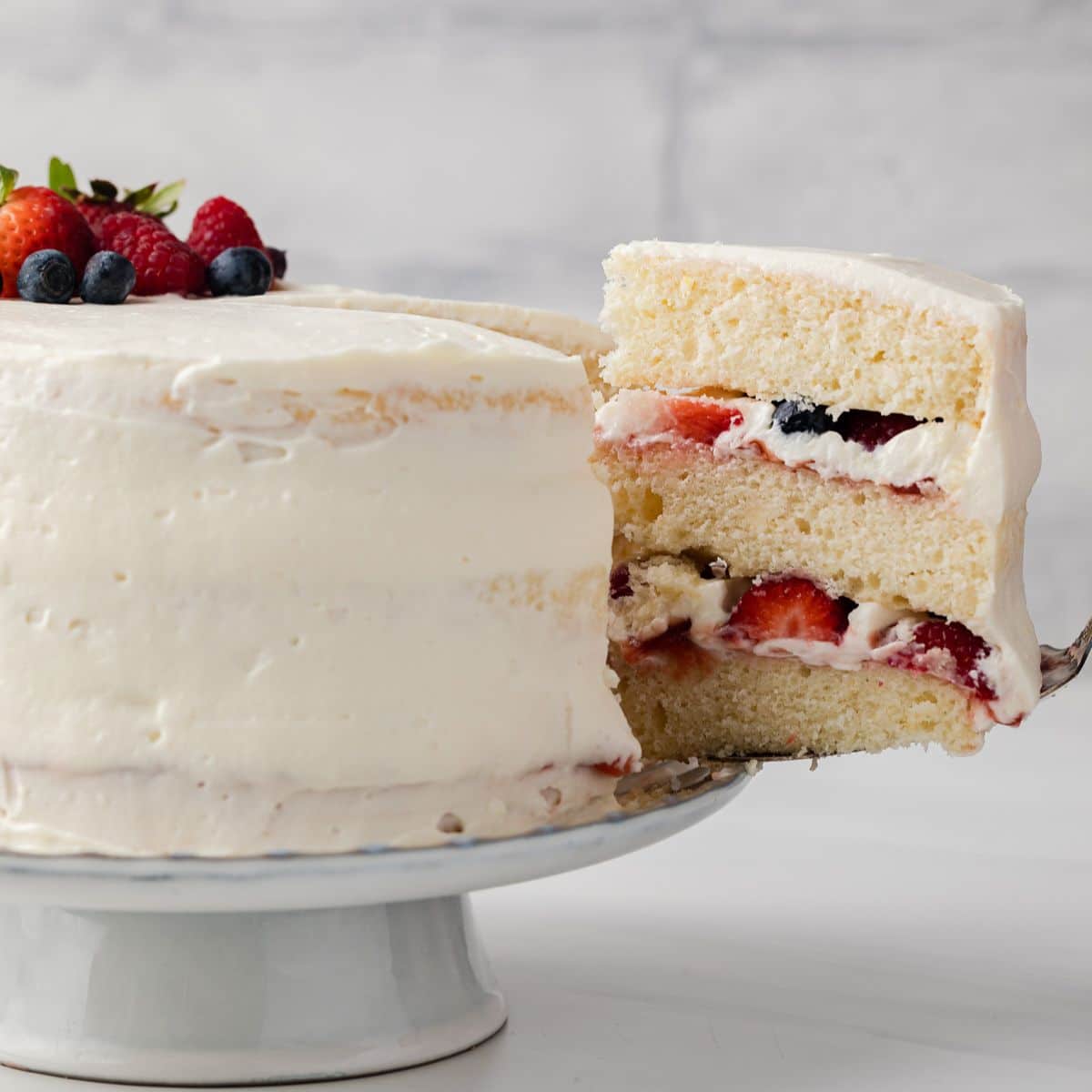 Very Berry Chantilly Cake Recipe for Entertaining – Swans Down® Cake Flour