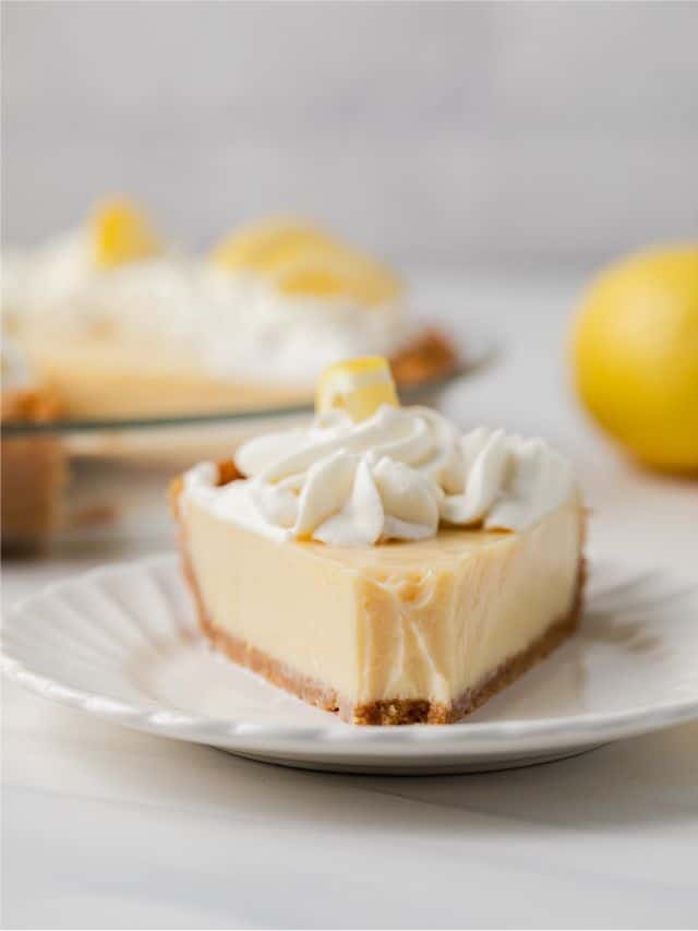How to Make Creamy Lemon Pie