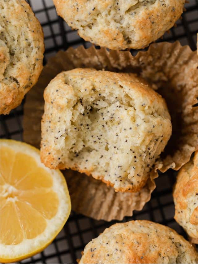 How to Make Lemon Poppy Seed Muffins