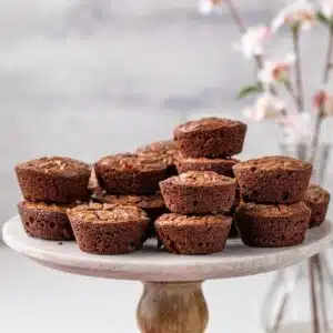 Brownie bites on cake stand.